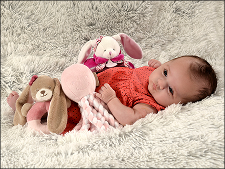 Session photo en studio pour la naissance à Lyon